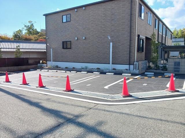 ブリランテ（202） 駐車場