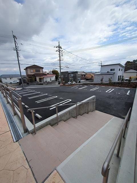 グランドールⅡ（205） 駐車場
