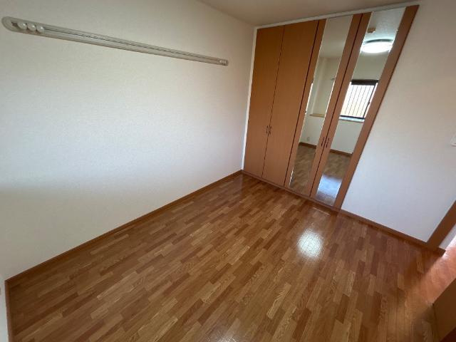 フラワーヒル 部屋画像