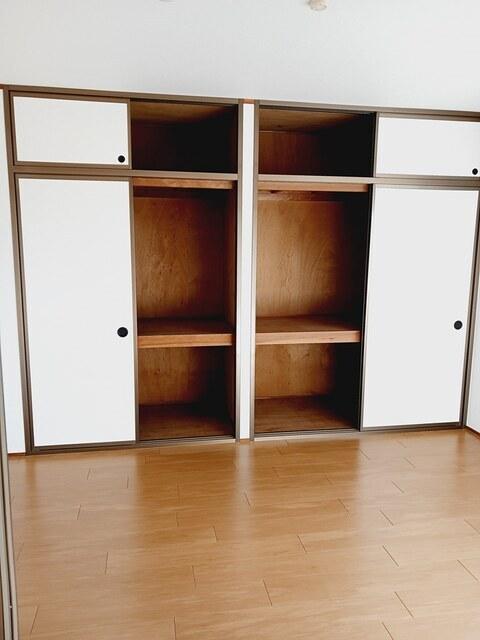 ウインズハイツⅡ（101） 収納