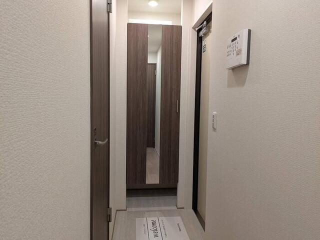 マーレ・カルモ（302） 玄関