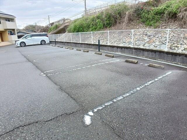 さくら　弐番館（202） 駐車場