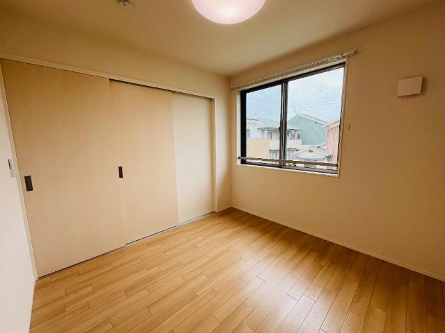 リファインド　レジデンス 部屋画像