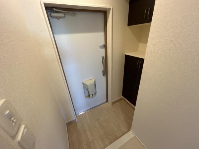 シャインキャッスル 玄関