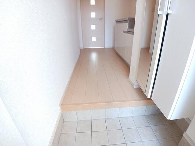 アマルフィ３７（103） 玄関