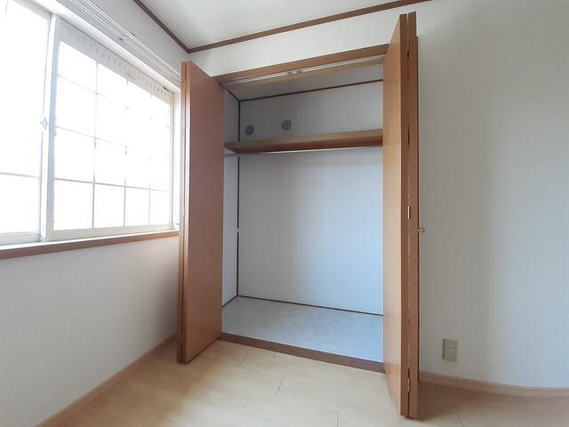 ヴァンヴェールＡ（203） 収納
