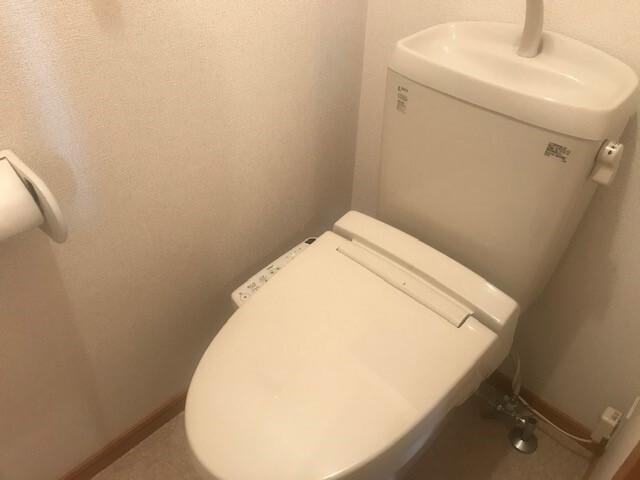 ポライトリー　ガーデンＣ棟（203） トイレ