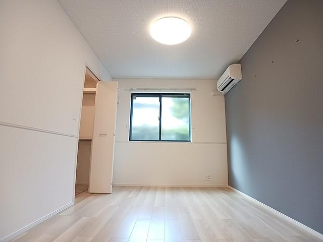 コテポルト（102） 室内