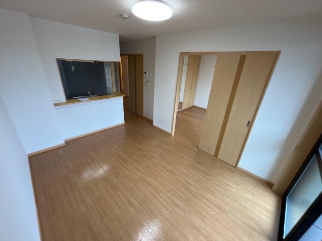 加古川市野口町坂元北アパート リビング