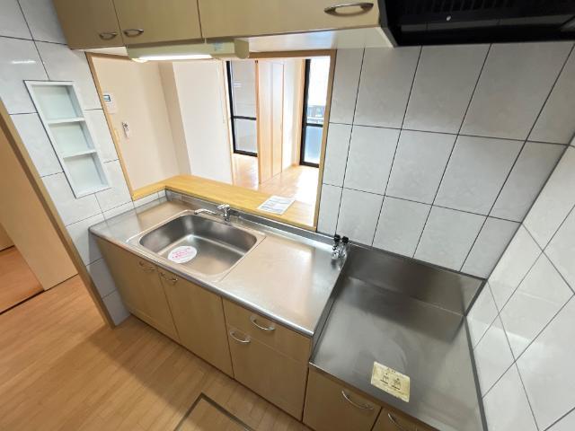 加古川市野口町坂元北アパート キッチン