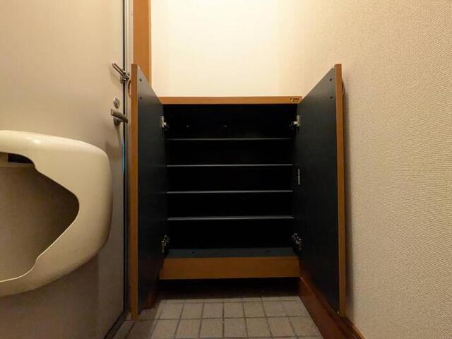 ソレイユ細江（102） 収納