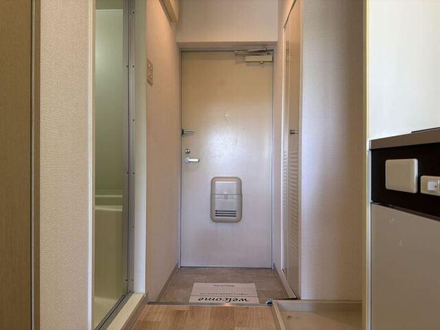 クレール加茂（401） 玄関
