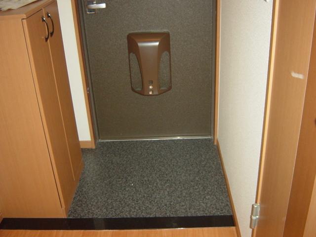 ヴェルジュール御着 玄関