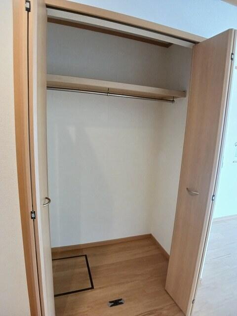 エスターブレＣ（101） 収納