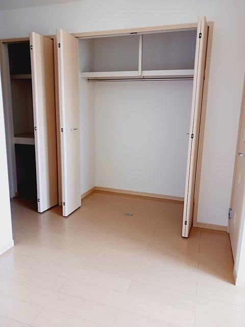 ソレイユ広野（103） 収納