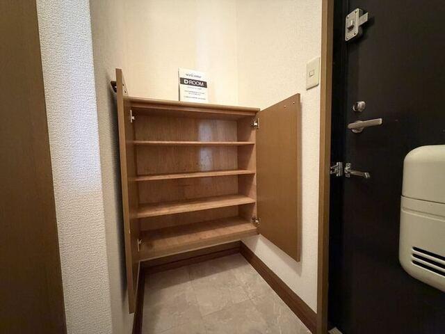 マイルドコート（101） 玄関