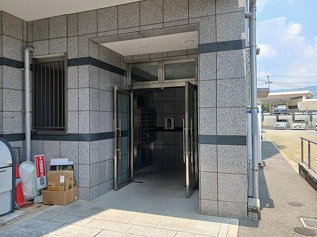エアリーヒルズ芦屋（401） エントランス