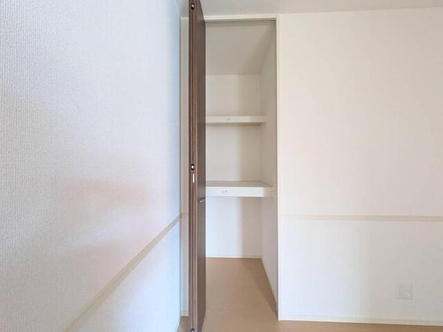 アローイン（102） 収納