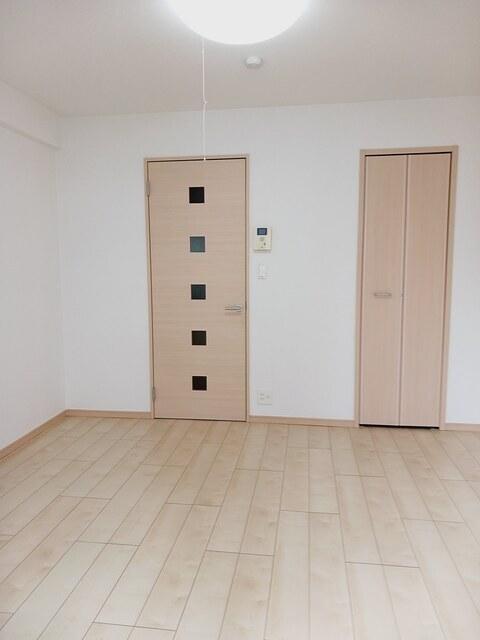 エトワール衣掛（402） 室内