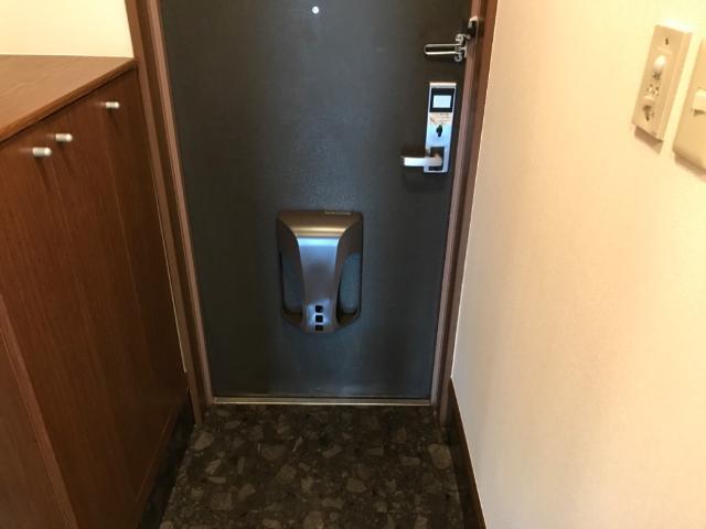 グレイスヴィラ 玄関
