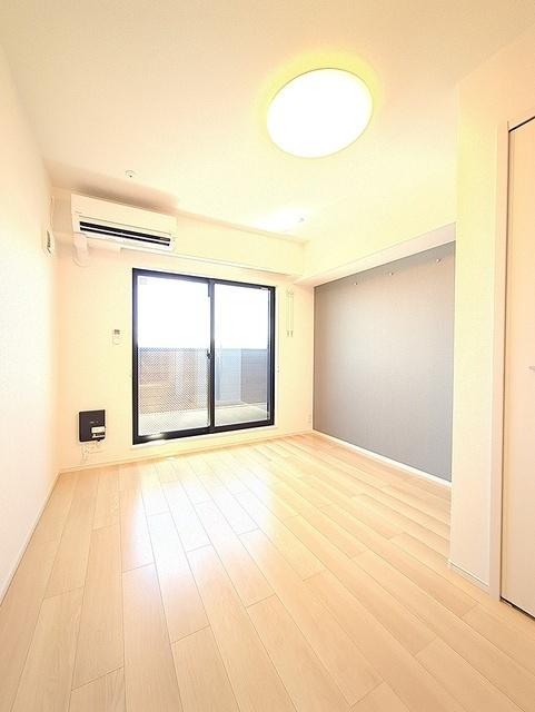 ヒカルサ神戸垂水山手（301） 室内