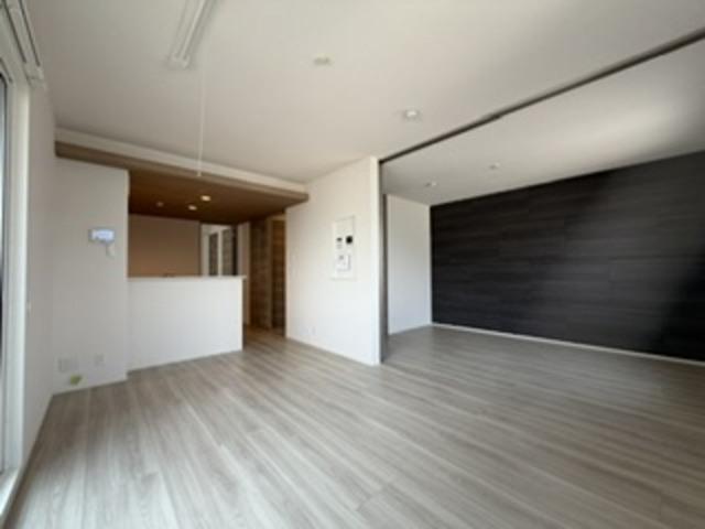 Field court（301） 室内