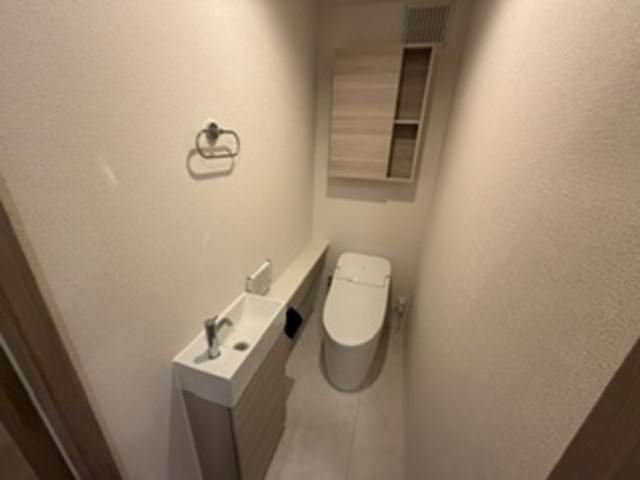 Field court（301） トイレ
