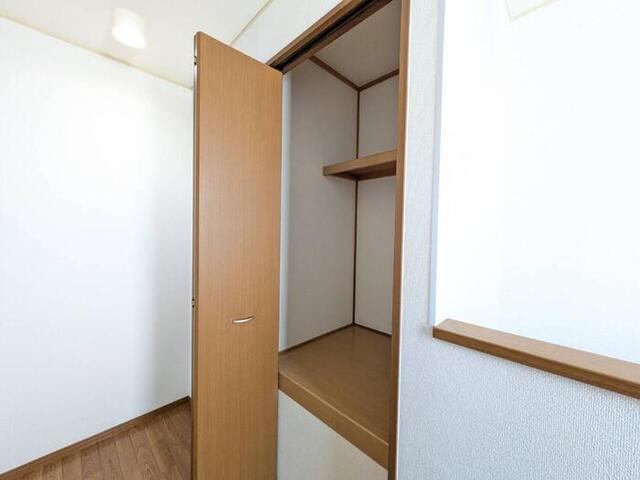 プランレーヌⅡ（105） 収納