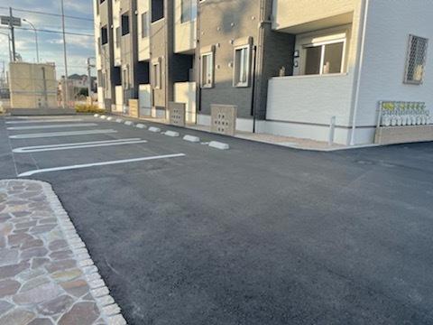 カサ・ヴィアーレⅡ（302） 駐車場