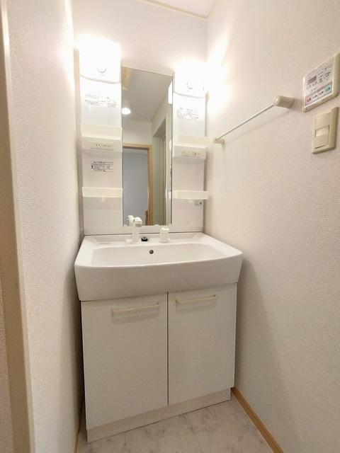 スタビリタ（203） 洗面