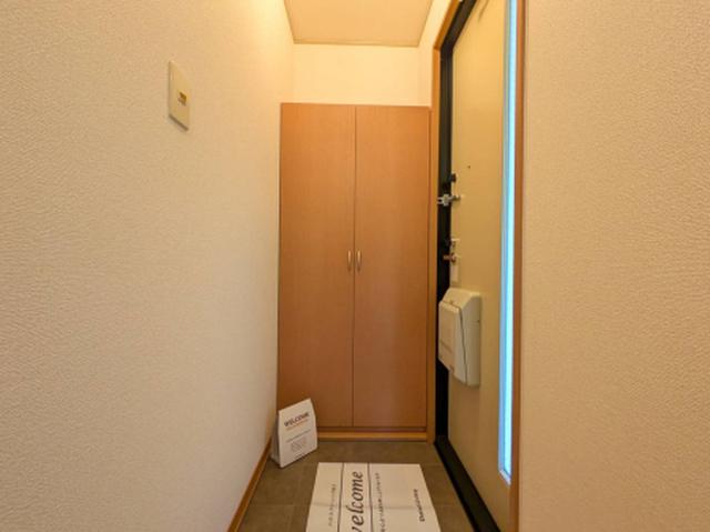 カーサフィオーレ　B棟（101） 玄関