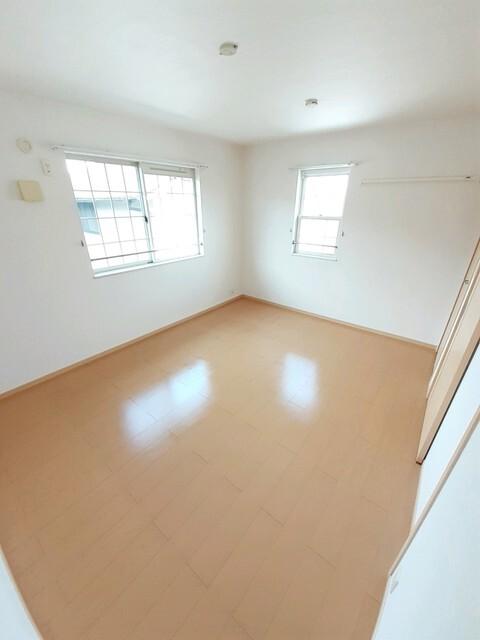 ロークアット（103） 室内