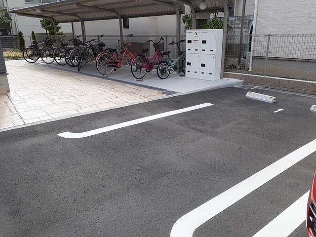 ヴァンベールⅡ（103） 駐車場
