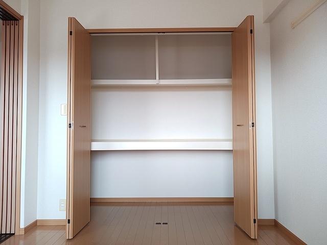 ラフォーレ東山（303） 玄関