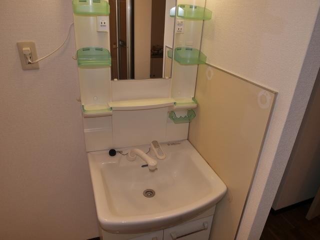 ファミールコーポ高屋8（110） 部屋画像