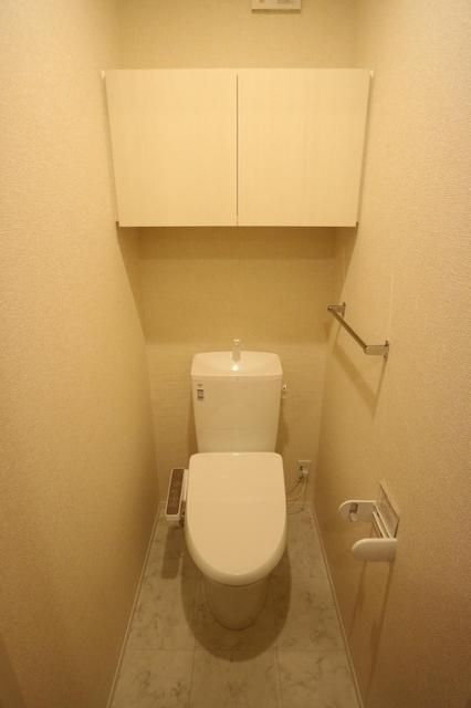D-room WEST PARK 西宮北口（101） トイレ