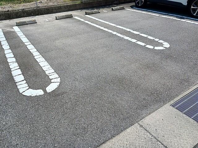 ボニートⅡ（102） 駐車場