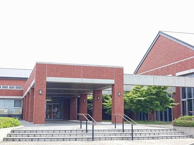 姫路市飾磨支所：900m