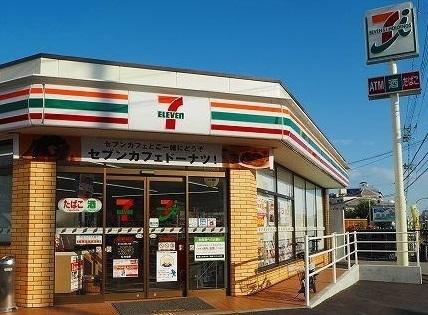 セブンイレブン魚住清水店：650m
