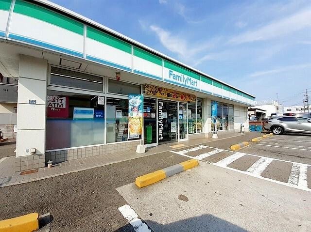 ファミリーマート白水店：220m