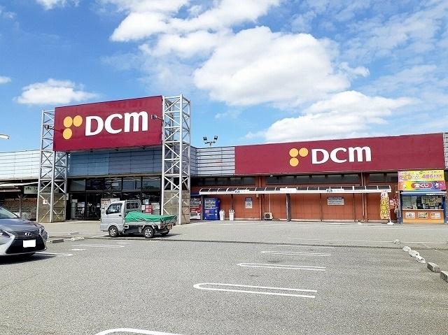 ＤＣＭ　西神戸店：950m