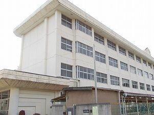 香寺中学校：1500m