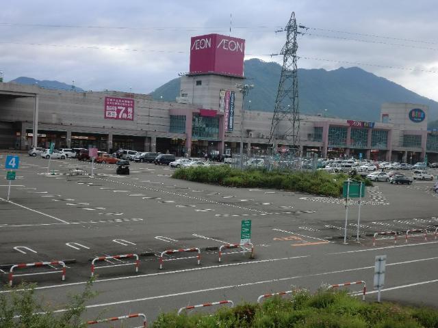 イオン和田山店：224m