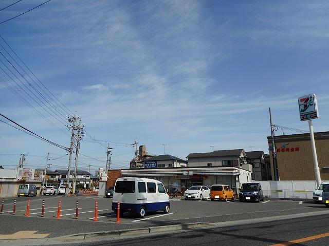 セブンイレブン　江井ヶ島駅前店：95m