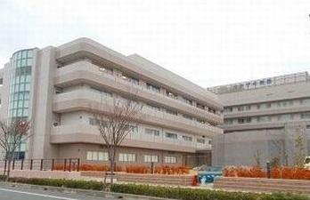ツカザキ病院：1300m