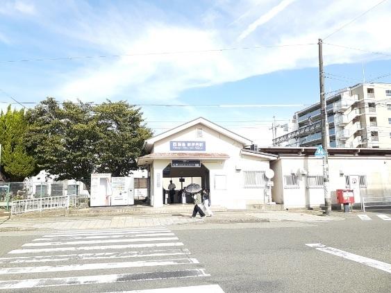 阪急新伊丹駅：1600m