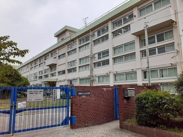 川西市立久代小学校：1000m