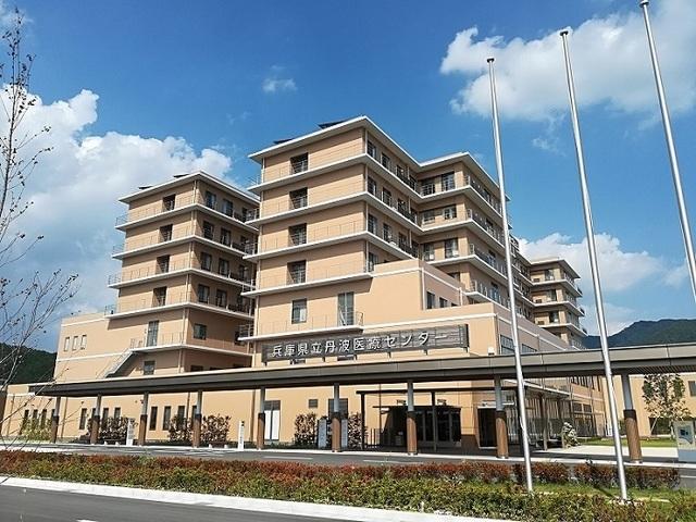 丹波医療センター：2100m