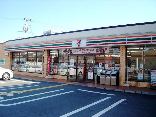セブンイレブン高砂神爪店：452m