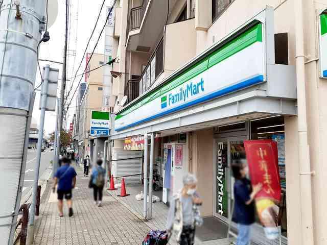 ファミリーマート垂水区役所前店：800m